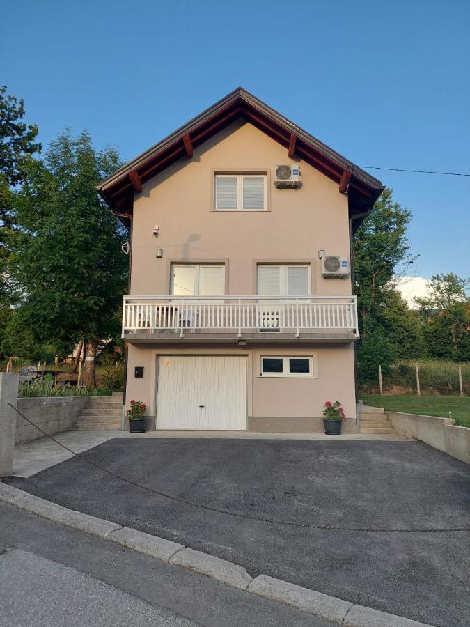 House Apartment Azra Sarajevo Exterior photo